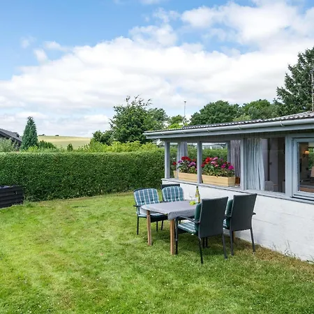 2 Bedroom Beautiful In